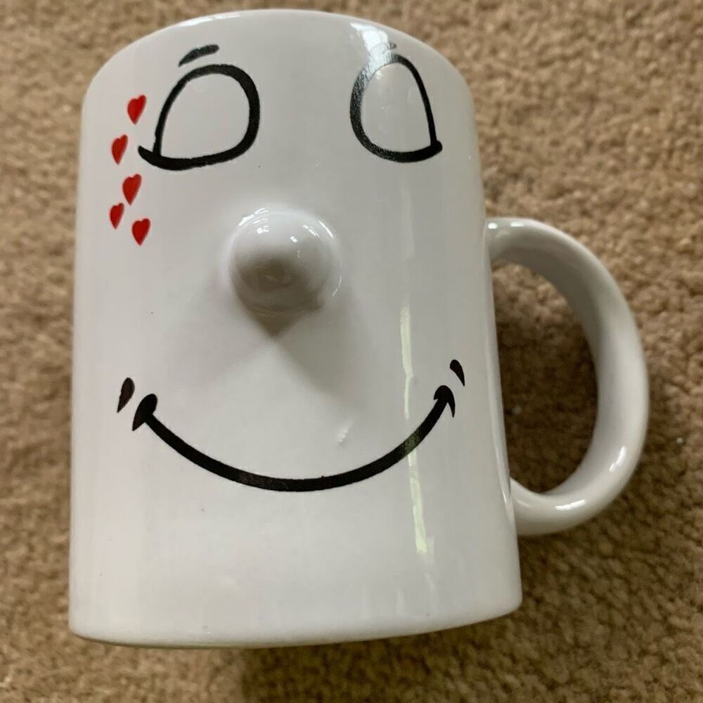 Vintage 3D Nose Smiley Face Heart Coffee Mug